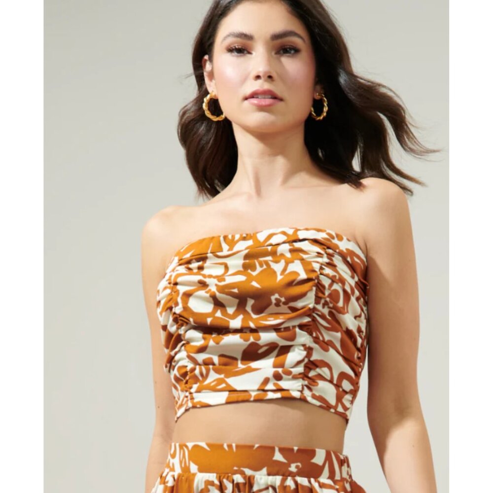 Sugarlips Marida Caramel Floral On the Low Pleated Tube Top NWT in Medium